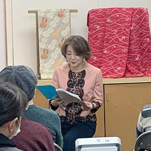 朗読びとグループ「伽音」神戸・元町朗読会　津田三千代さん